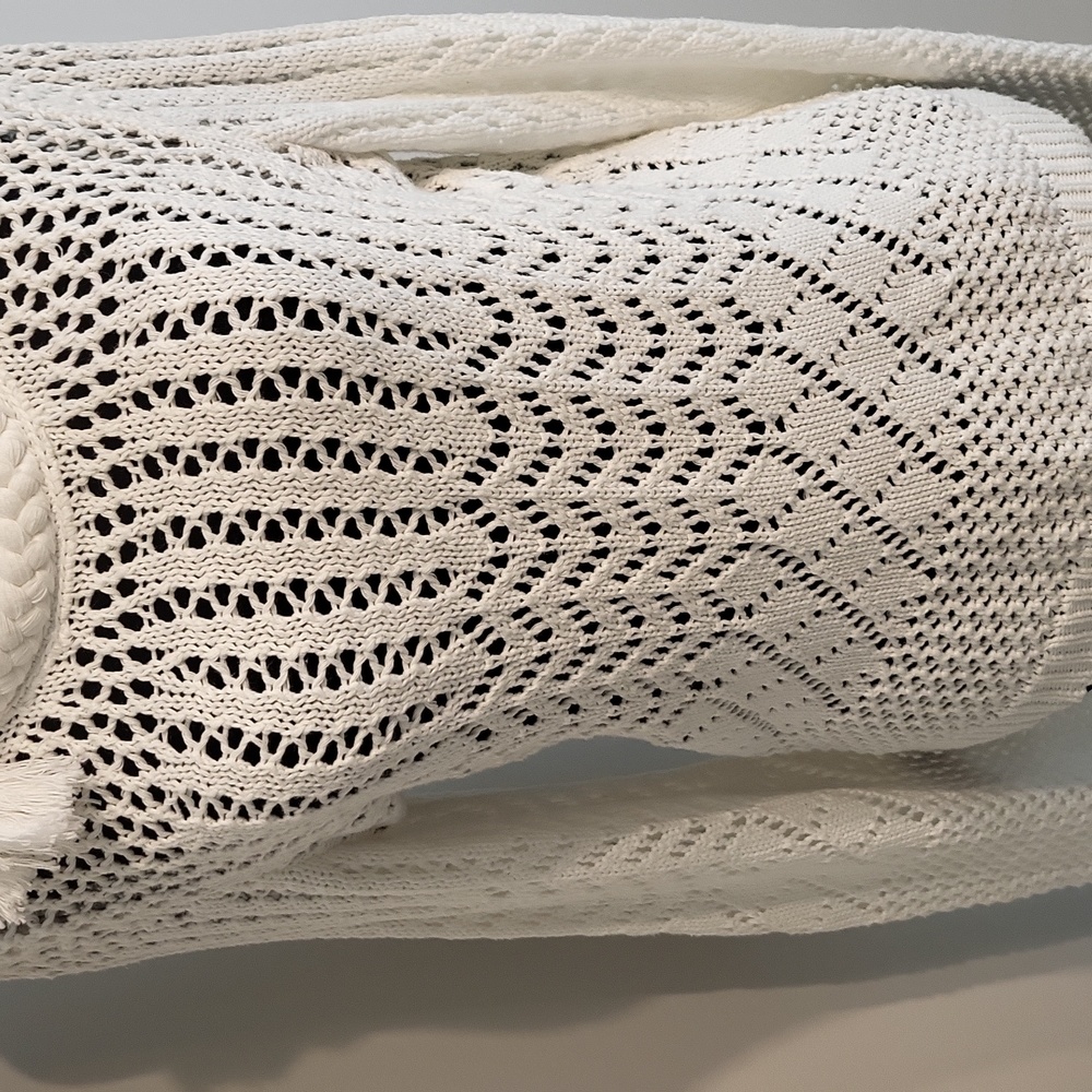Erie crocheted sweater - Picture 3 of 12